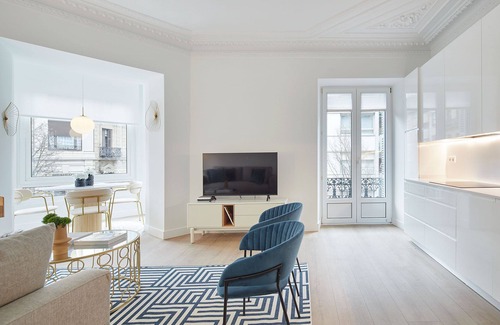 San Sebastian Centro Apartment | Getaria by FeelFree Rentals