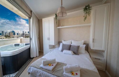 Kerem HaTeimanim Apartment | Geula 40