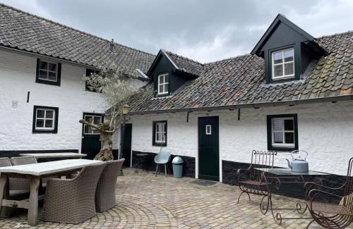 Colmont House | Gezellig authentiek 4 persoons huis vlakbij Valkenburg