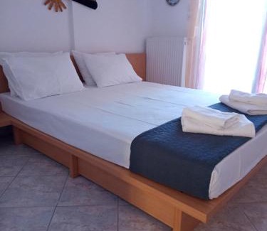 Paralia Dionysiou Apartment | Giannis house
