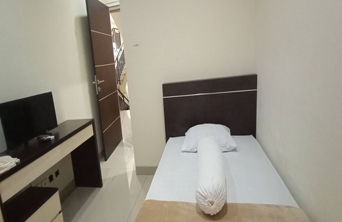 Tangerang Hotel | Giant Kost