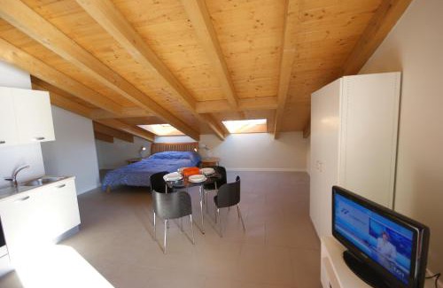 Ghiffa Apartment | Giardino dei Limoni 4