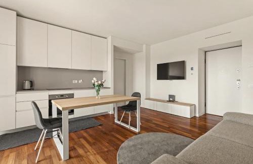 Dergano Apartment | Giax Tower-Spa, Pool, Parking