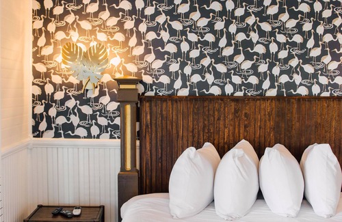 Historic Downtown Apalachicola Hotel | Gibson Inn