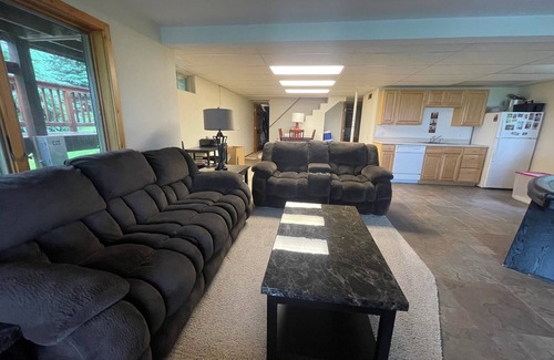 Alden House | Giggles on Torch Lake - cozy lakefront cabin w/BRAND NEW furniture and hot tub