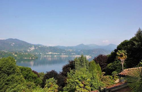 Corconio Apartment | Giglio vista lago d'Orta con vasca idro