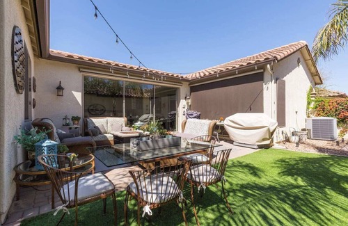 Power Ranch House | Gilbert King Suite