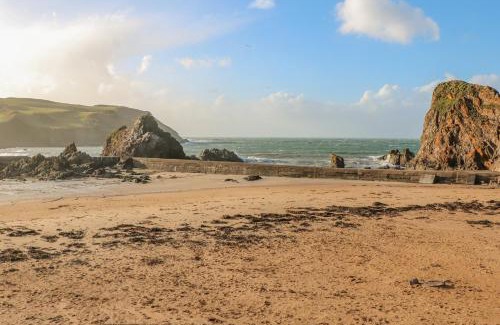 Hope-Cove House | Gilly's Cottage
