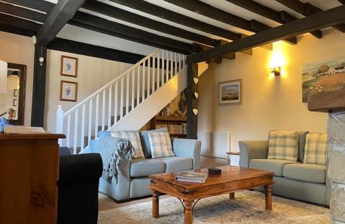 Bridport House | Gingerbread Cottage