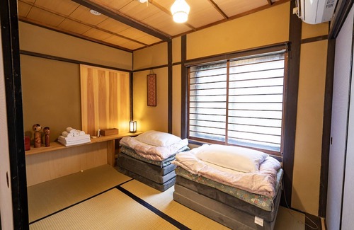 Gion Ski Chalet | Gion House - Renovated traditional house tucked away in Gion
