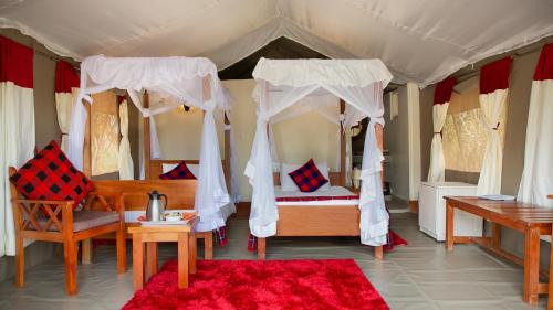 Maasai Mara House | Giraff maasai mara home stay&safaris