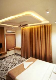 Kunnathidavaka Bed & Breakfast | GIRASSOL the hill villa