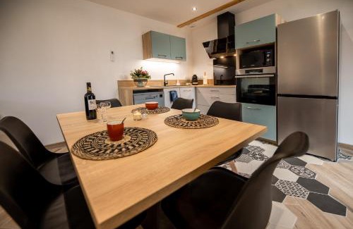 Bresdon House | Girouette #3 étoiles #1 à 6 personnes #kingsize #netflix