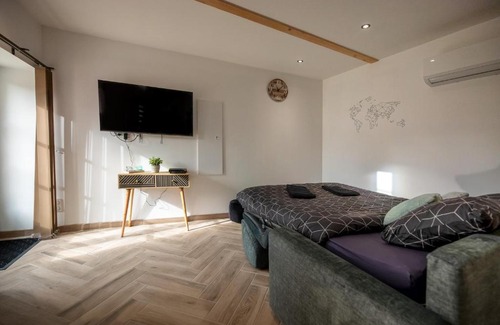 Bresdon House | Girouette #3 étoiles #1 à 6 personnes #kingsize #netflix