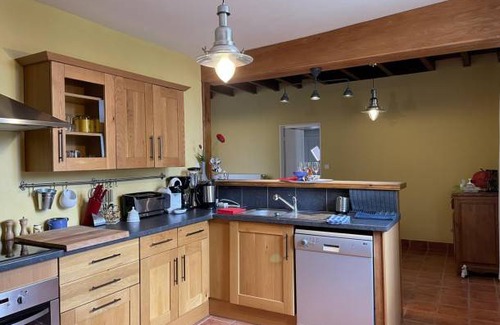 Brout-Vernet House | Gite Broût-Vernet, 3 bedrooms, 4 persons