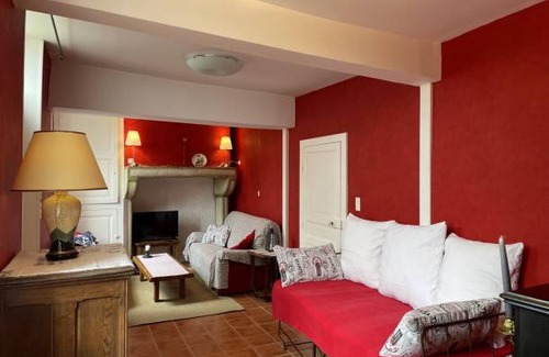 Brout-Vernet House | Gite Broût-Vernet, 3 bedrooms, 4 persons