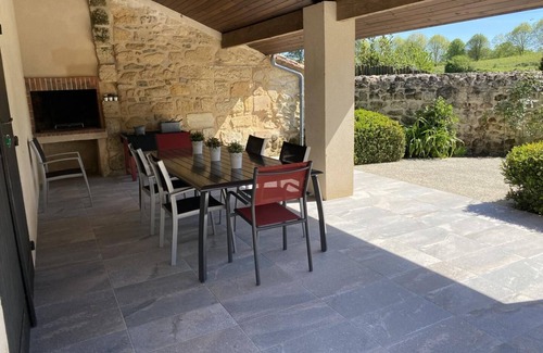 Villeneuve House | Gite DE LA Rose - Villeneuve