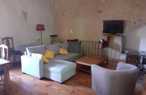 Ponet-et-Saint-Auban Apartment | Gite De Pascal Et Virginie