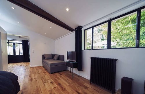 Bry-sur-Marne Apartment | Gite des Batteliers, The dream catcher