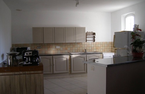 Mouries House | Gite du coq qui chantent 100 m2 with swimming pool