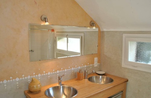 Fondettes Cottage | Gite Fondettes, 2 bedrooms, 4 persons