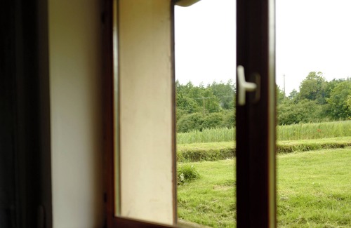 Loison-sur-Crequoise Apartment | Gîte in the heart of the Opale Valley "Vue d'en Haut