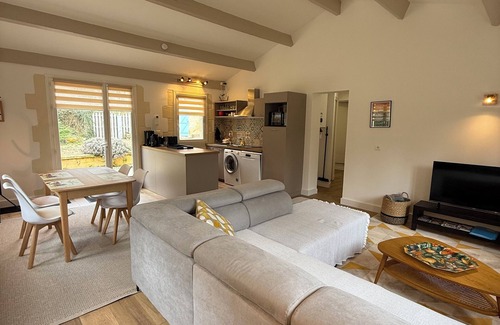 Cendrieux House | Gîte in the Dordogne in a peaceful green setting, ideal for a family