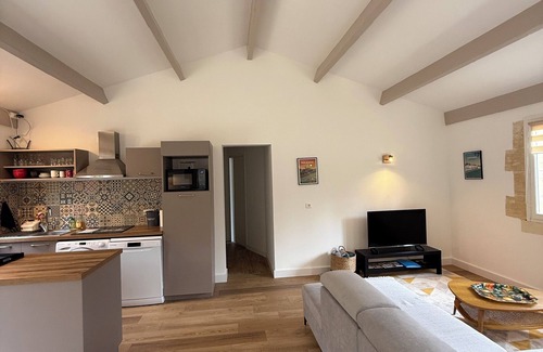 Cendrieux House | Gîte in the Dordogne in a peaceful green setting, ideal for a family