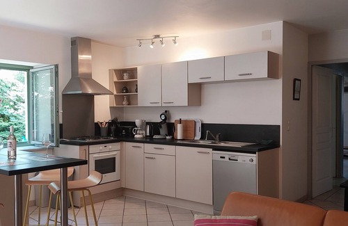 Labastide-Marnhac House | Gite l'Estable: old stable restored into a refined gite 10 km from Cahors.