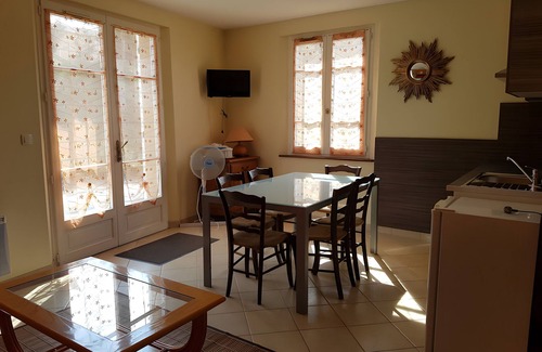 Claveyson Cottage | Gîte la Combe Verte – Renovated Farmhouse with Indoor Pool