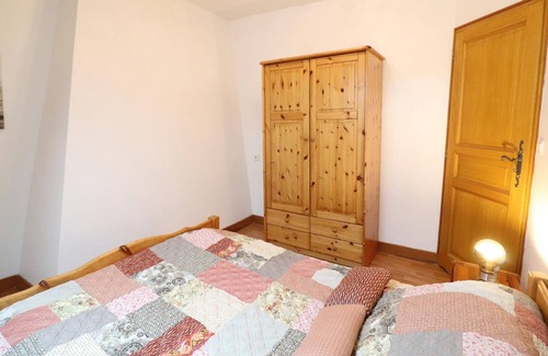 Mandailles-Saint-Julien Cottage | Gite Mandailles-Saint-Julien, 2 bedrooms, 4 persons