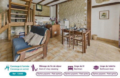 Montignac House | Gite mitoyen - 4 personnes - piscine commune