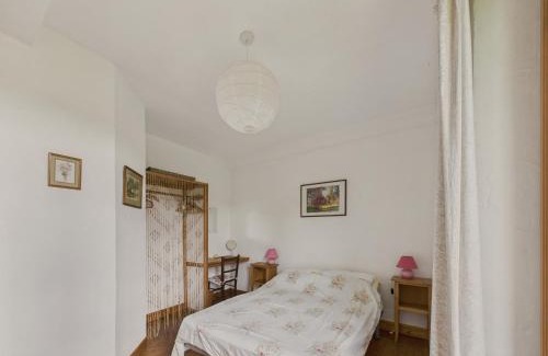 Montignac House | Gite mitoyen - 4 personnes - piscine commune