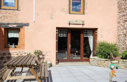 Parigny Cottage | Gite Parigny (Loire), 2 bedrooms, 5 persons