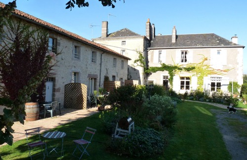Mauleon Cottage | Gites des 3 pommes1 a 20min puy du fou