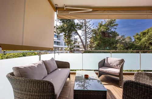 Voula Apartment | GK Aqua Premium Family Apartment by GK Properties