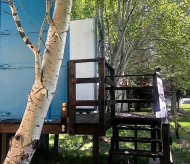 Palisades House | Glacier Tiny House in Irwin, ID