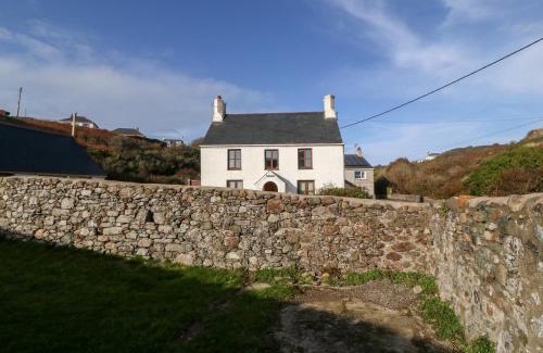 Aberdaron House | Gladstone
