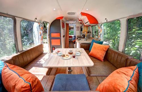 Mabe House | Glamping 1970 American Airstream motorhome
