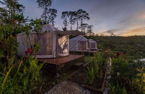 Gobleg RV Rental | Glamping Bliss! Beautiful 1BR Tent in Buleleng