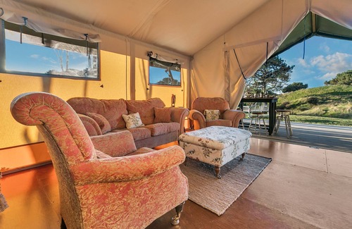 Mercer Cottage | Glamping Close to Auckland and Coromandel