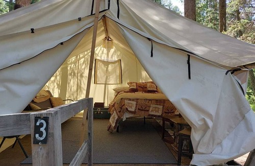 Olney RV Rental | Glamping Wall Tent 3/furnished 1 Queen and 1 futon