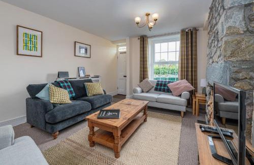 Dolgellau Apartment | Glasfryn Cottage Dolgellau