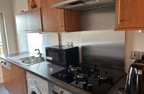Glasgow Westend Apartment | Glasgow City Escape - Spacious 3 Bedroom Apartment