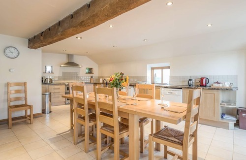 Caynham Cottage | GLEBE BARN, family friendly, luxury holiday cottage in Caynham