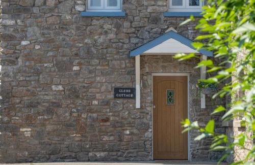 St. Florence House | Glebe Cottage - 2 Bedroom Holiday Home - St Florence