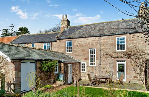Chathill House | Glebe Farmhouse