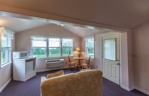 Lincolnville House | Glenmoor By the Sea