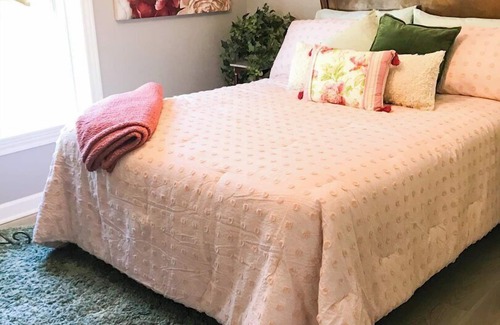 South Haven Bed & Breakfast | Glenn Meadow Bed and Breakfast