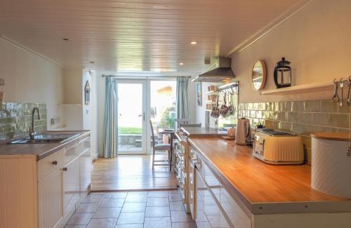 New Quay House | Glenydd New Quay